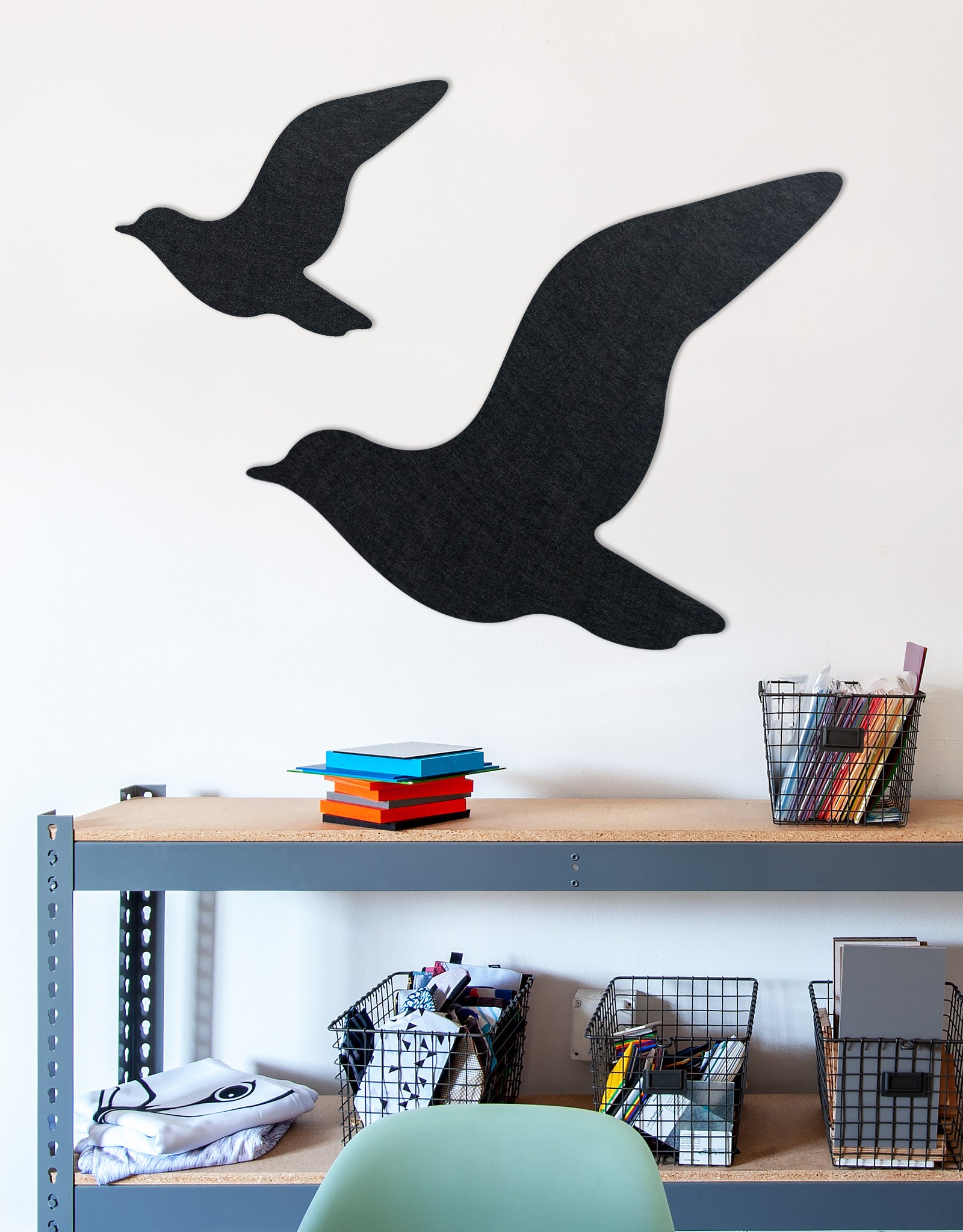 Fly Pinboard in Black