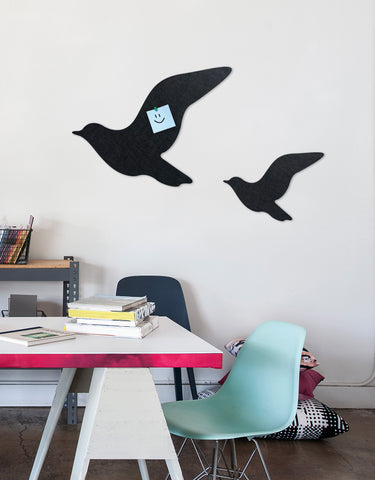 Fly Pinboard in Black