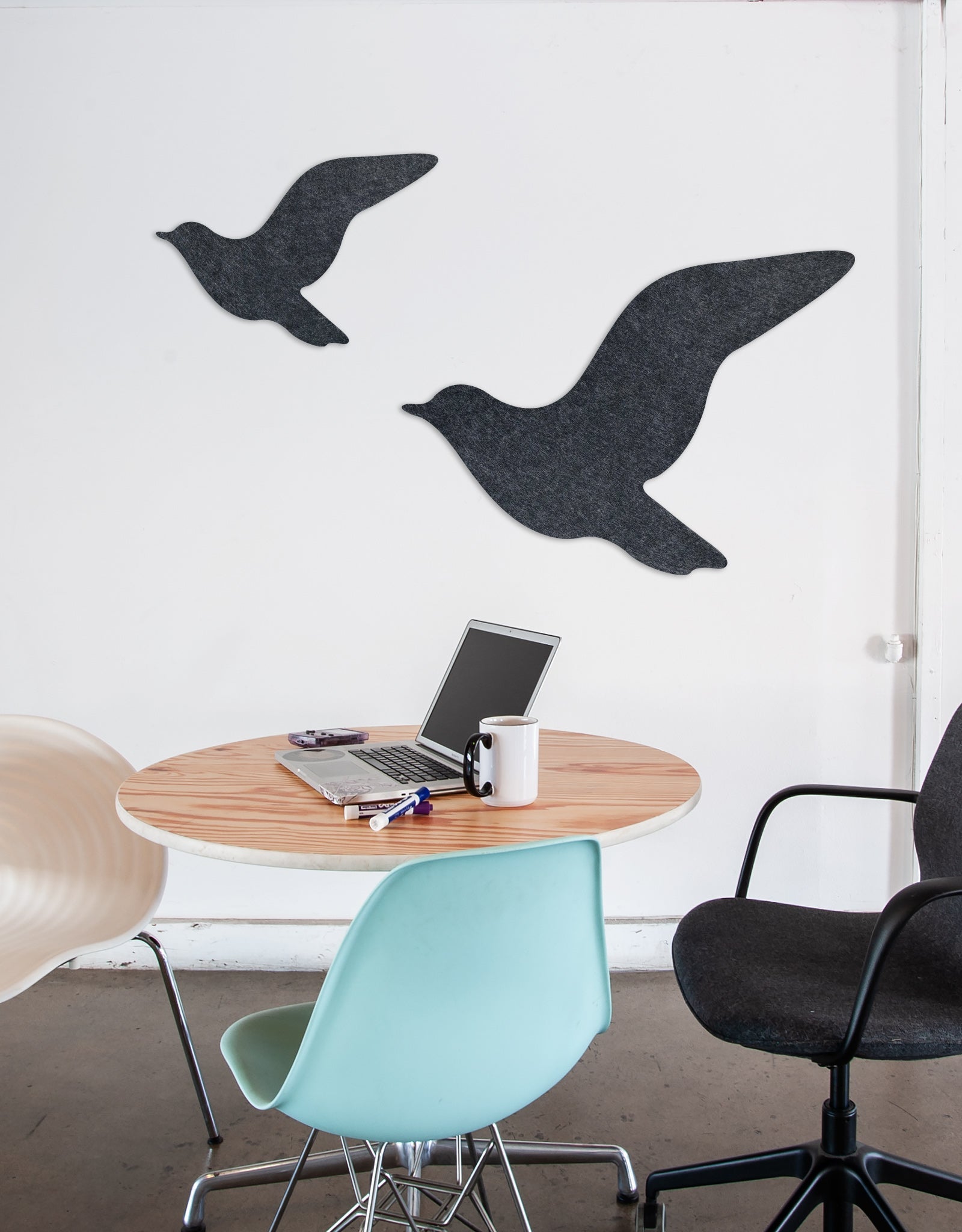 Fly Pinboard in Smoke